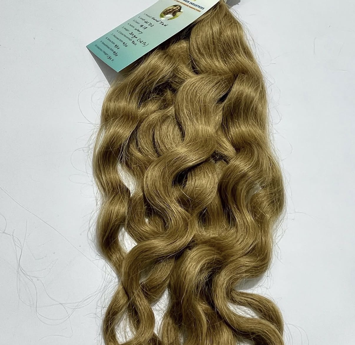 Hand-tied 18 inch double drawn lot with its RemyPatra batch tag